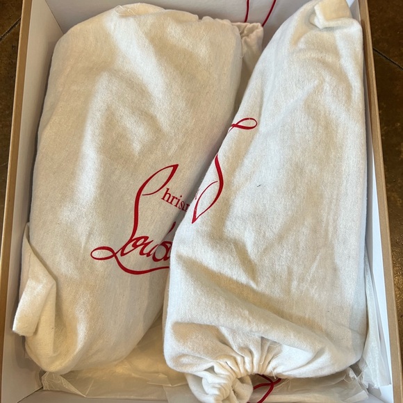 Black Men's Louis Mid-Top Spiked Leather Laboutin (with box) - Picture 2 of 4